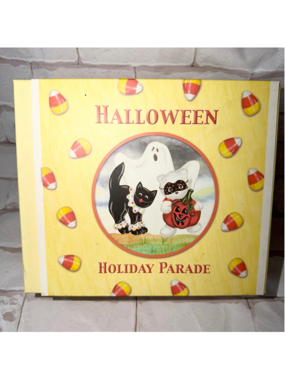 Mint Fenton Halloween Parade Hand Painted Black Cat & Bear Signed w/Original Box